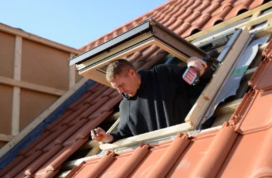 Pose de fenêtres de toit Velux à Commerveil